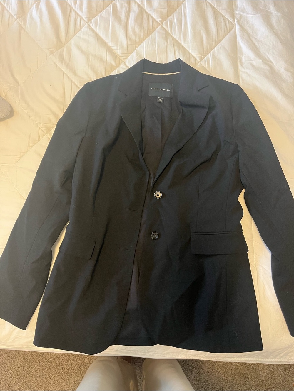 Banana Republic Women’s Black Blazer